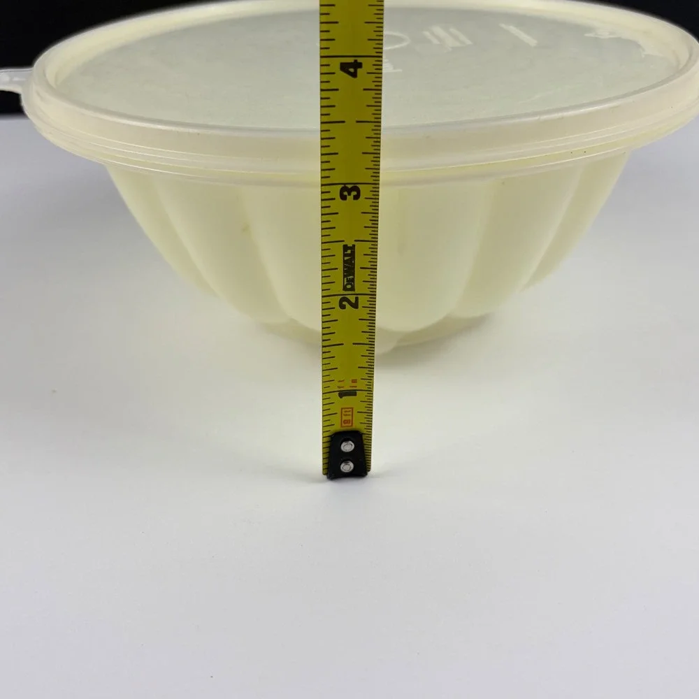 Vintage 1970s Tupperware Jel-N-Serve Jello Mold Set Sheer Cream 6 Piece